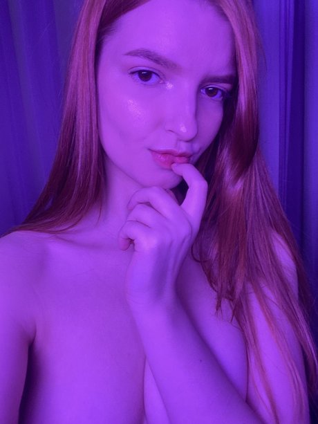 Lena Fox star nudes gallery