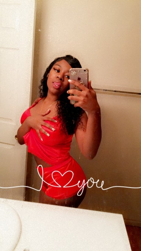 fingering pussy onlyfans hot xxx img