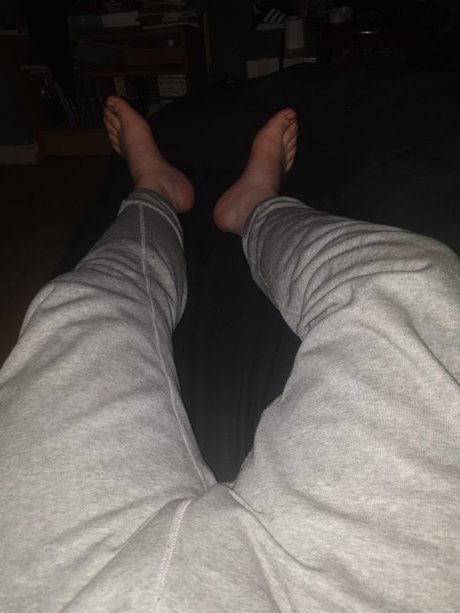 LeeScally erotic star image