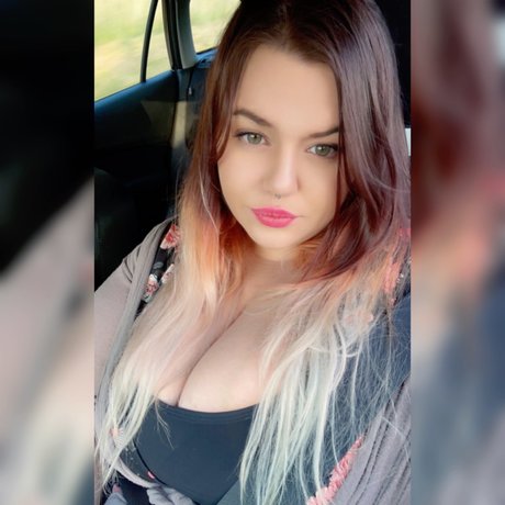 Leela star nude photos