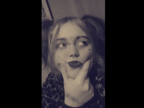 LeAnie MaRie StoNer_ adult model archive