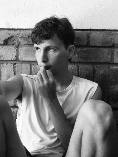 Victor DT sex model gallery