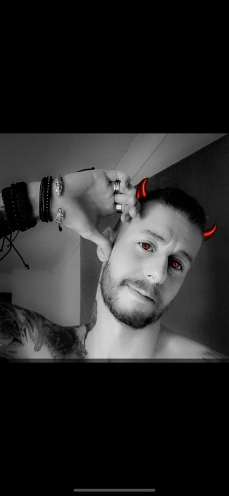 LazirusGrimm art pornstar photo