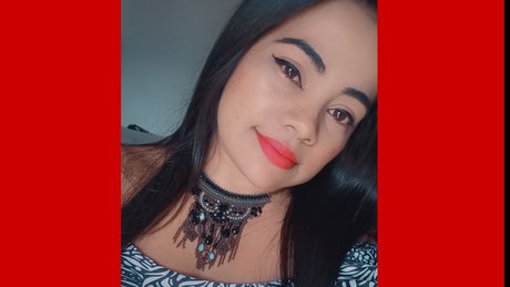 Laura Su rez model adult img