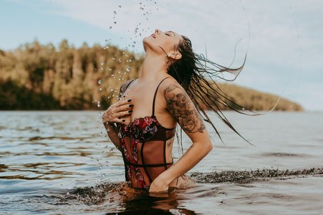 Cherry Janee_ model erotic pics