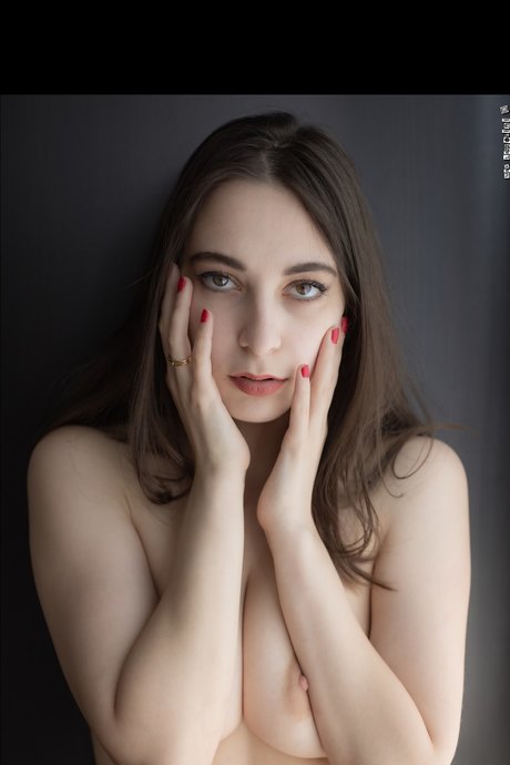 Angela_ nude actress picture