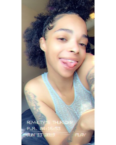 blonde handjob onlyfans porno gallery