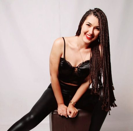 blonde muscle onlyfans free naked photo