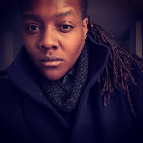 Truth hurts star nude pic