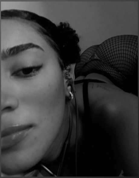 Marieh pornographic star pic