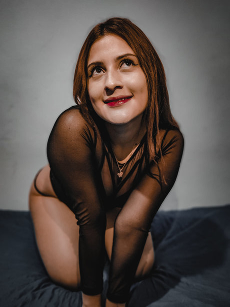 Lindasy Thompson pretty model picture