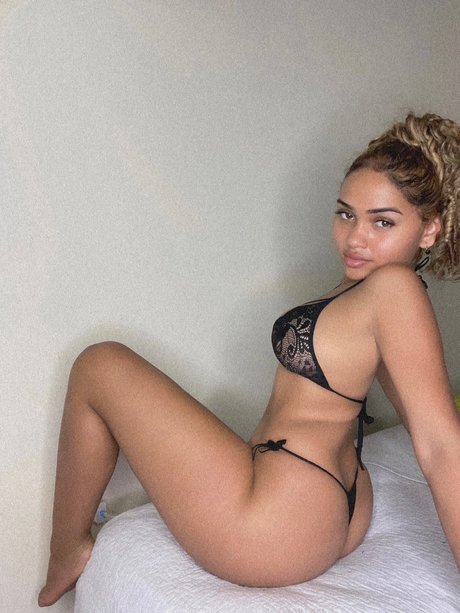 Lina Mosquera model free galleries