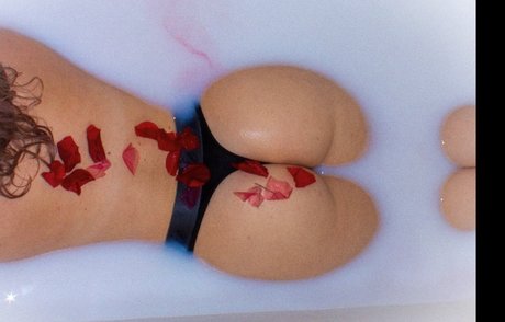 Hazel Rey hot star photos