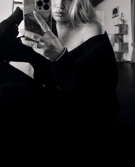 Lilane porn star img