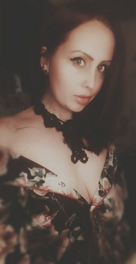 _Me Deva_ best model gallery