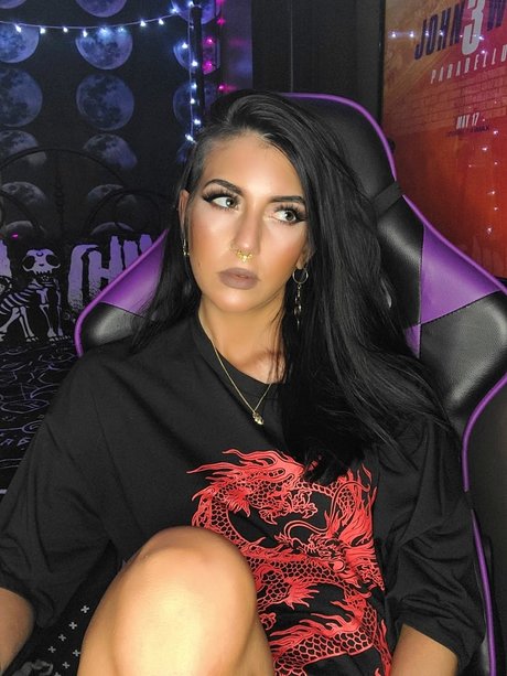 L re Valdis sex pornstar archive