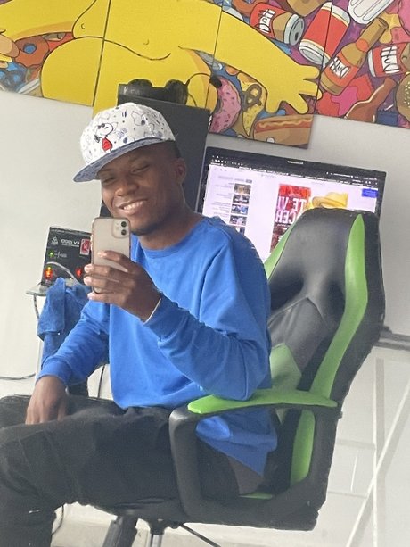 LooneyYun pornographic star pic