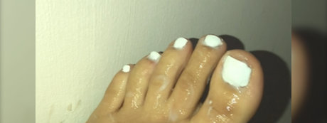 London Latinaa model naked picture