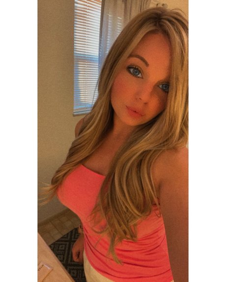 xxx lara_ sexy model images