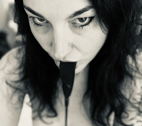 Lola May Days high quality actress photo