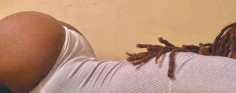 Lola Angelina xxx actress photos