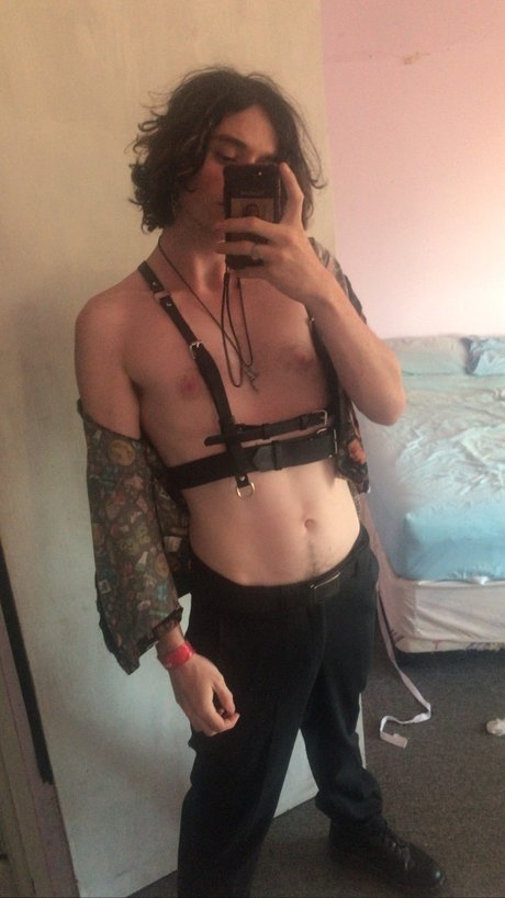 Your Local Dom Dutchy erotic model img