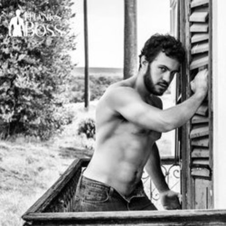 Werewolfguy pretty model gallery