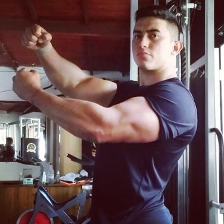 lobo0227 model perfect pic