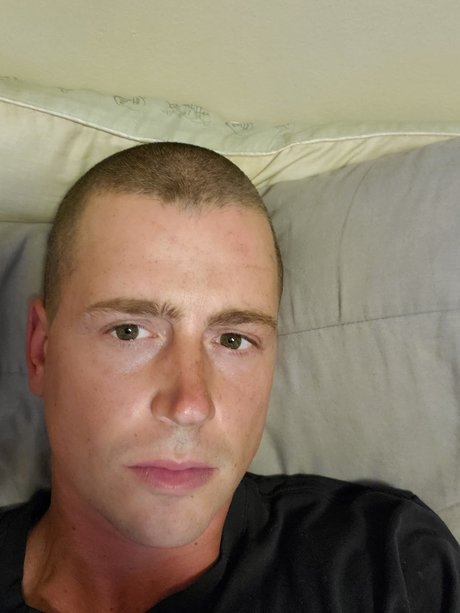 Living life exclusive actress image