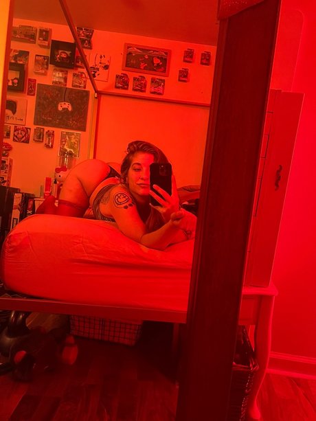 Madamsavag3 erotic actress photo