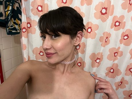 lynnkitty pornographic model image