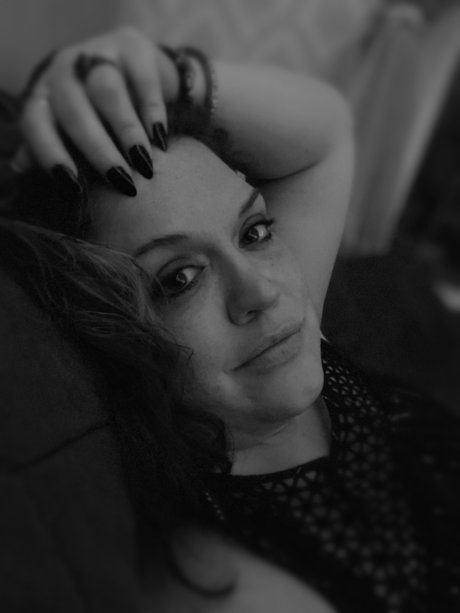 Miss Bella Kateri pornstar art galleries