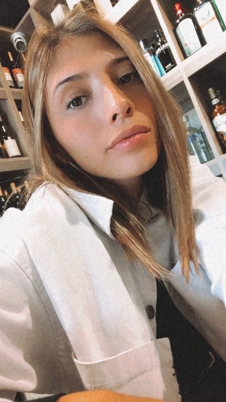 Luji_ hot model pics