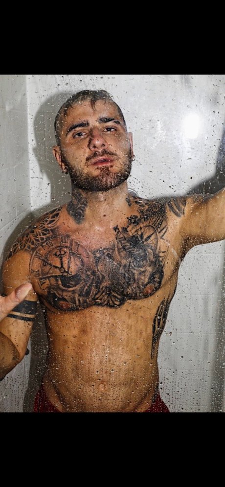 Lucas Deen porn actress image