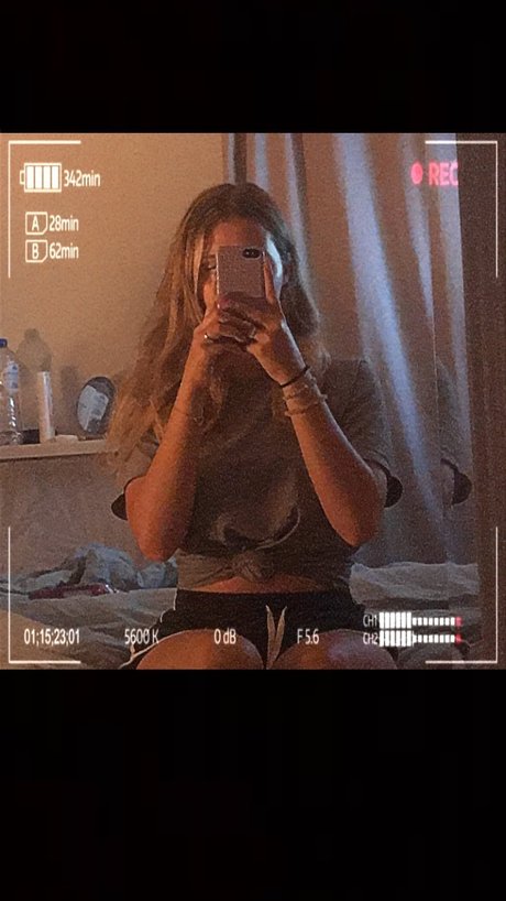 Marloes free actress photo