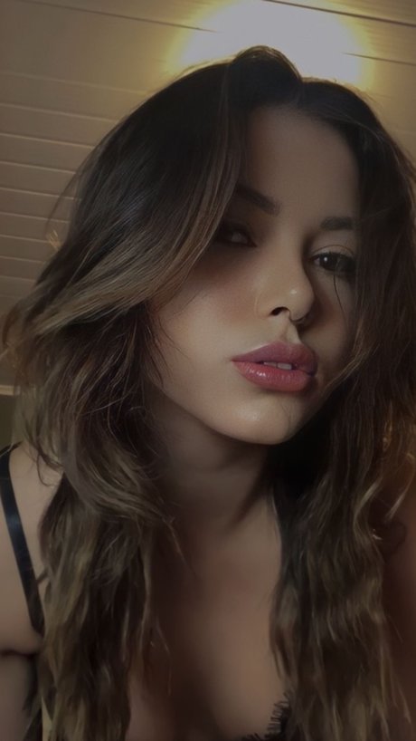 Margott pretty pornstar pictures