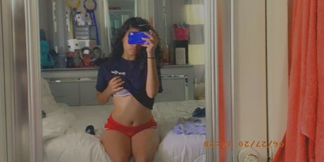 Giselle star top archive