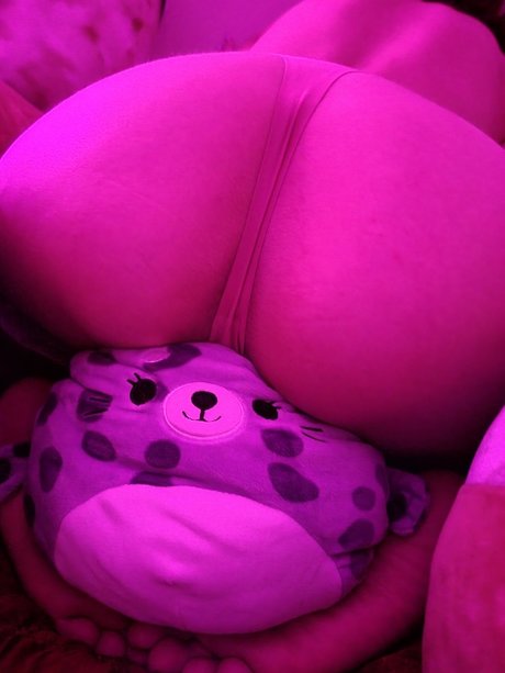 Maisy Flowers star perfect gallery