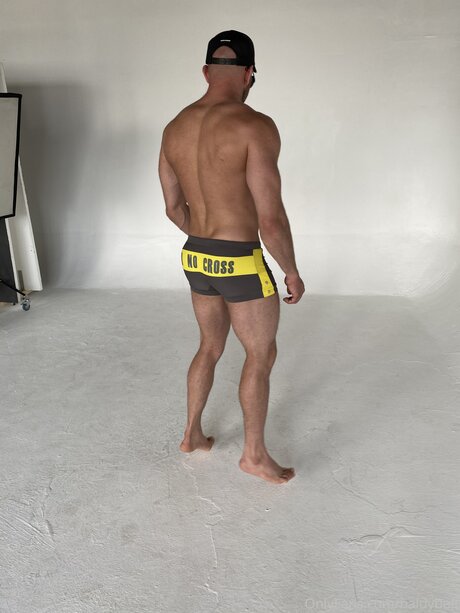 Max Zarec XXL star beautiful image