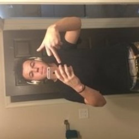 Maxwell brown best star img