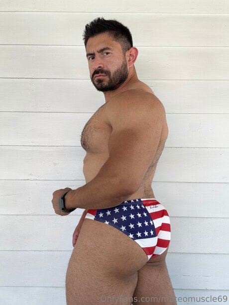 Mateo Muscle model adult pic