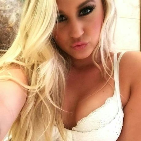 Mask me up star xxx pic