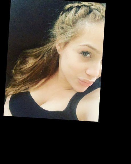 A M sex pornstar gallery