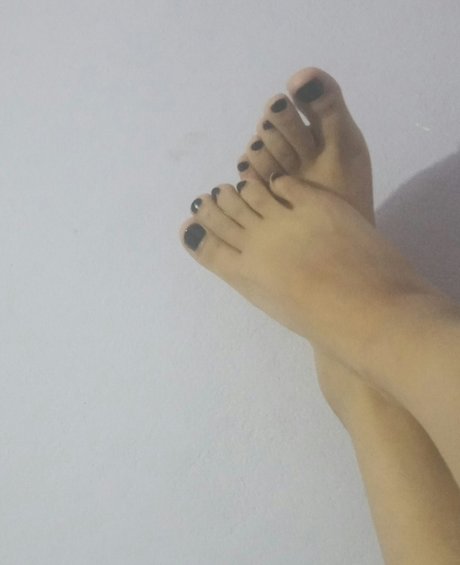 MilaMia hd pornstar pics