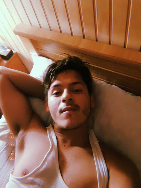 Mikel angelo model images