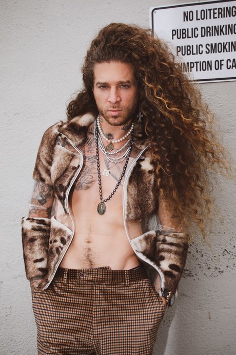 Micky Munday pornstar xxx gallery