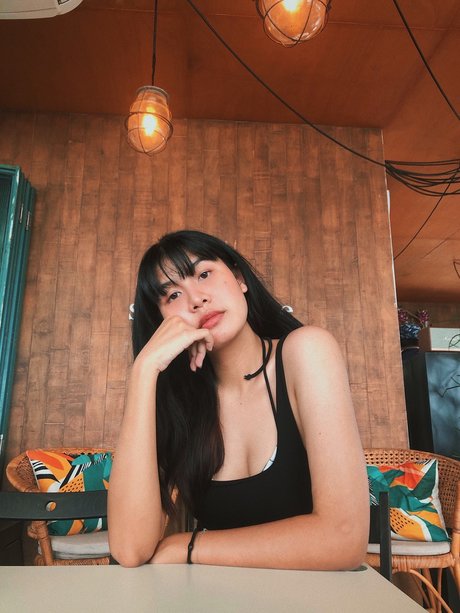 Mi ing erotic star pictures