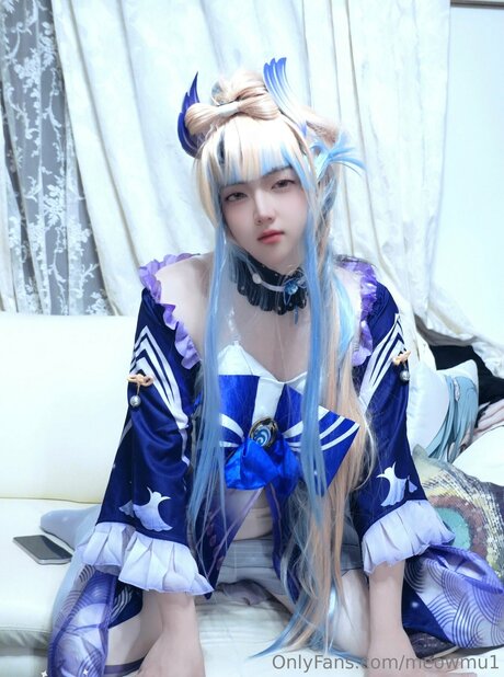 Ai SissyLunar top star images