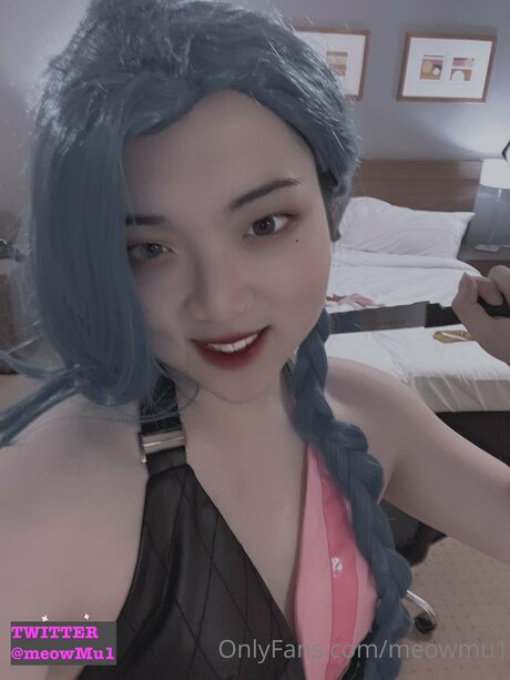 Ai SissyLunar adult actress pic