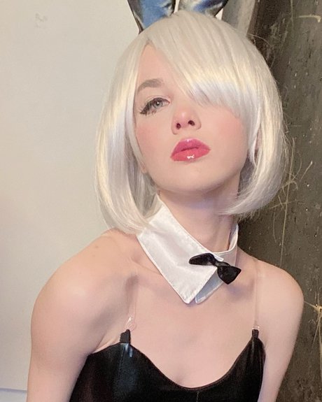 Meow fka pornographic model archive